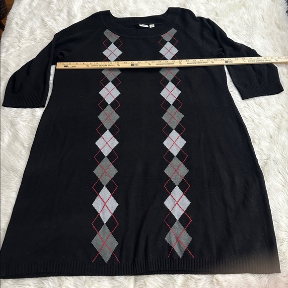 Cato Black Sweater Dress with Gray & Red Argyle Pattern Women's 22/24W, EUC - Picture 5 of 6